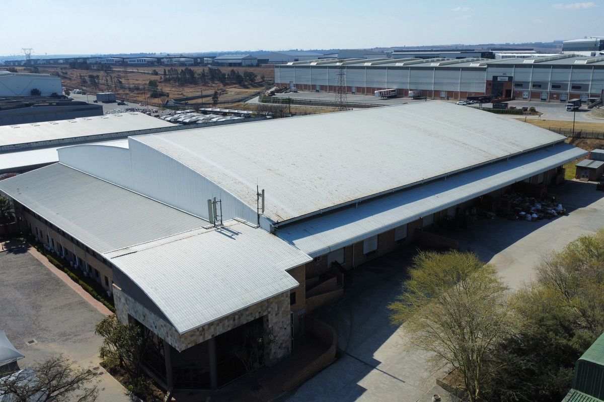 Industrial facility to let in Linbro Park - Photo 4