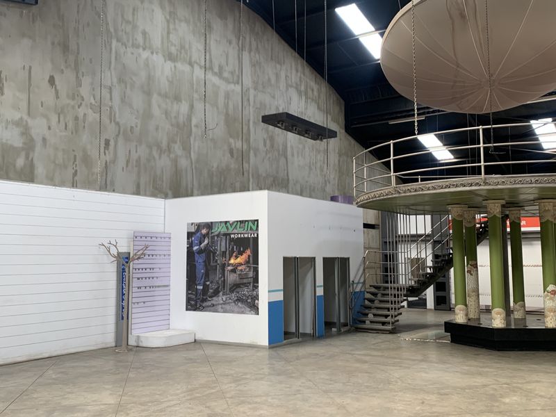 Warehouse to let in Meadowdale - Photo 10