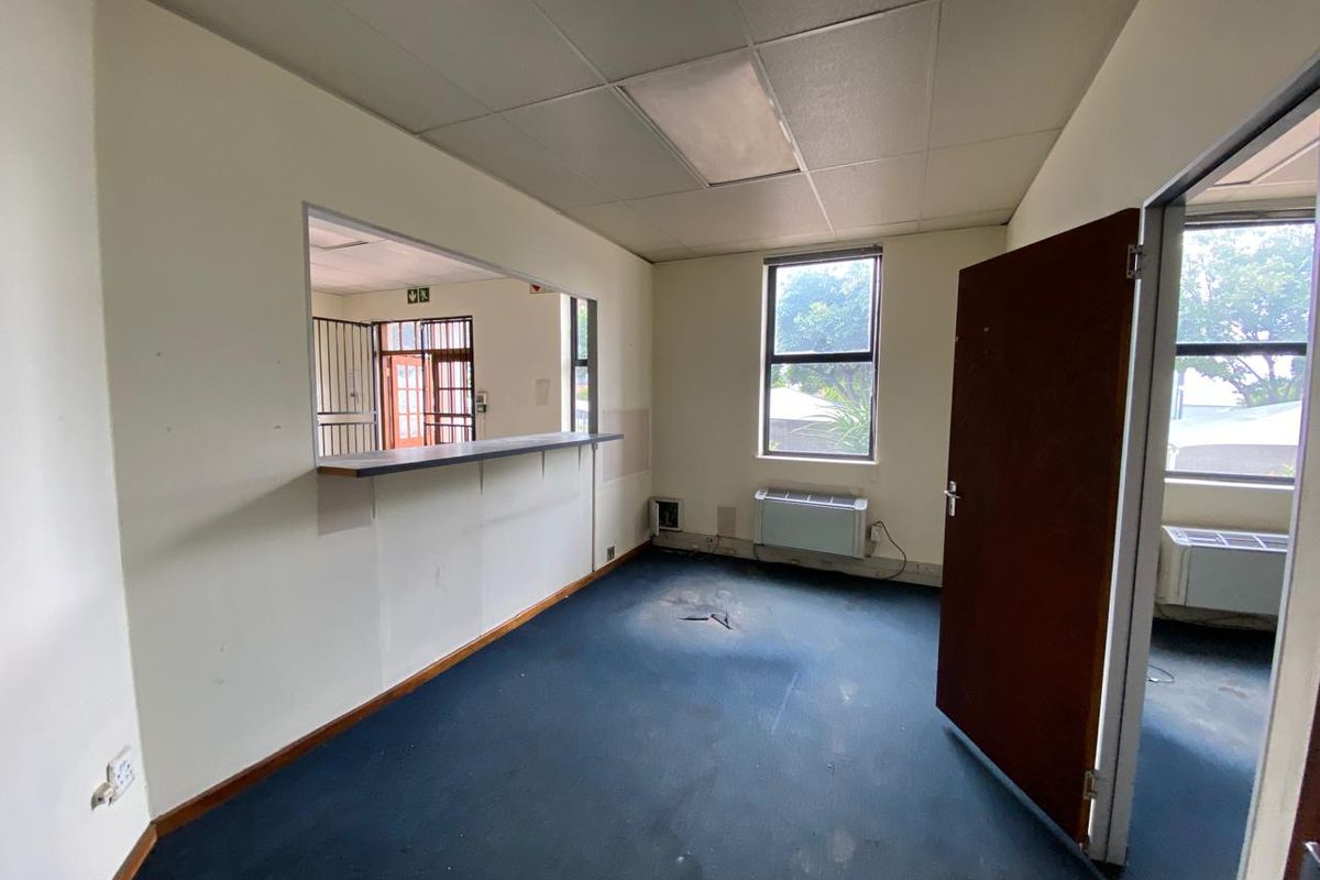 Modern Industrial Unit To Let in Alphen Square West, Randjespark, Midrand - Photo 5