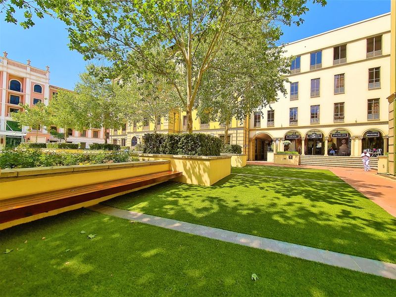 124m2 Office to Let in The Pivot - Photo 4