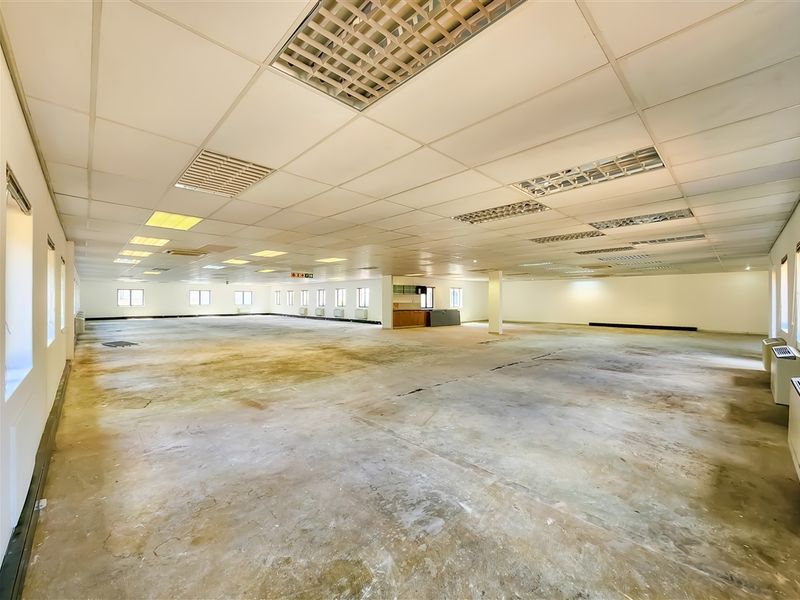 520m2 Office to Let in Clearwater Office Park - Photo 9