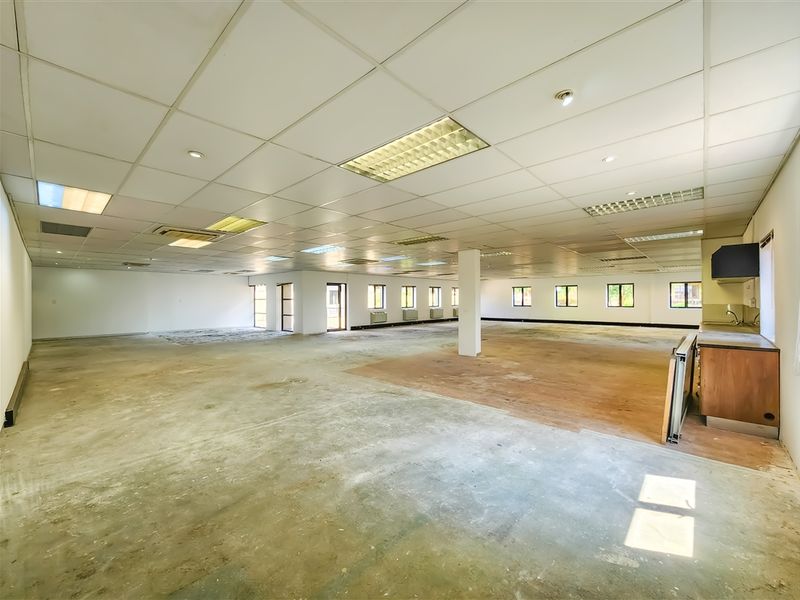 520m2 Office to Let in Clearwater Office Park - Photo 7