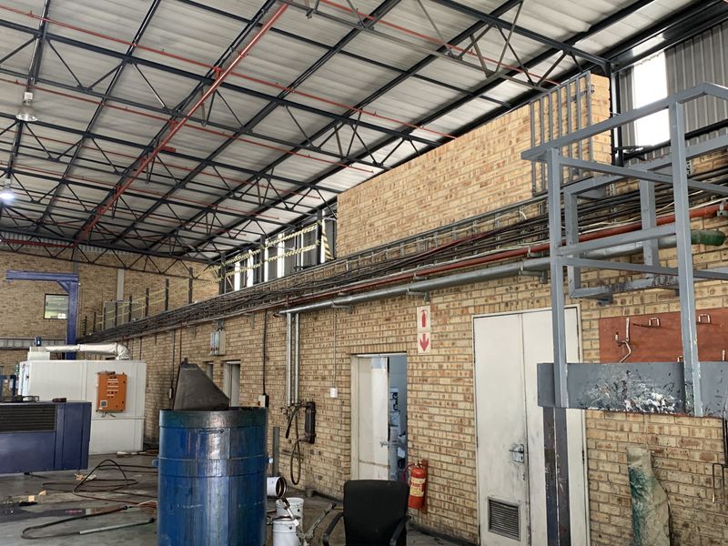 Warehouse to let in Linbro Park - Photo 10