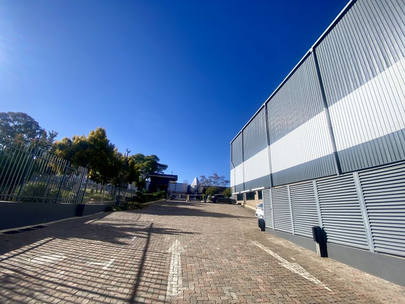 A-Grade Industrial Warehouse To Let | Midway Park, Midrand - Photo 6
