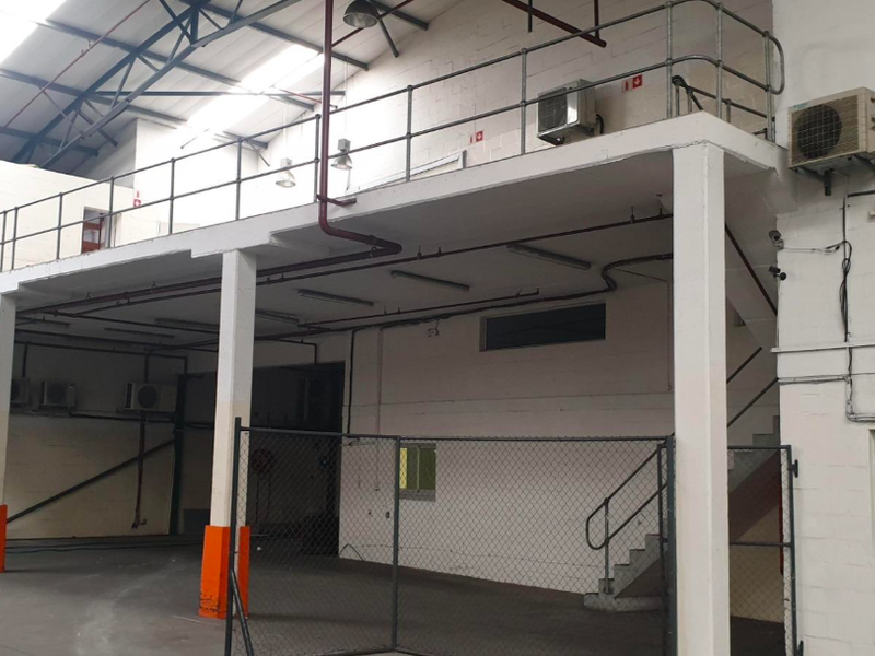 3100m2 Warehouse To let in Omuramba park Montague Gardens - Photo 7