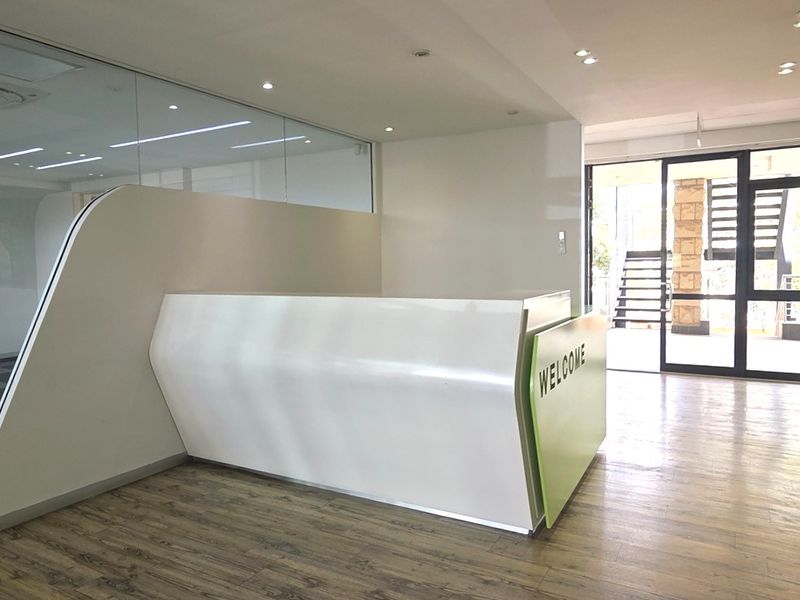 Office space to let in Silverpoint Office Park - Photo 2