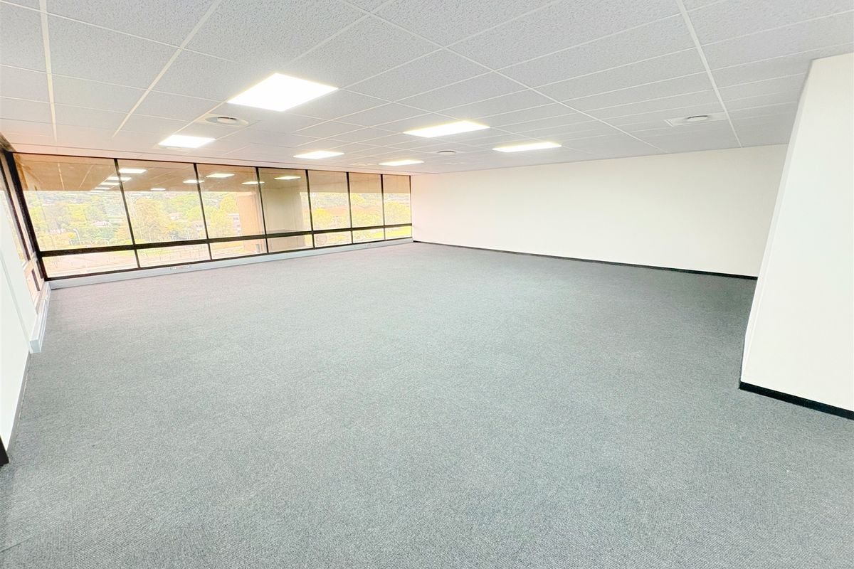 417m2 office space to let in auckland Park - Photo 3