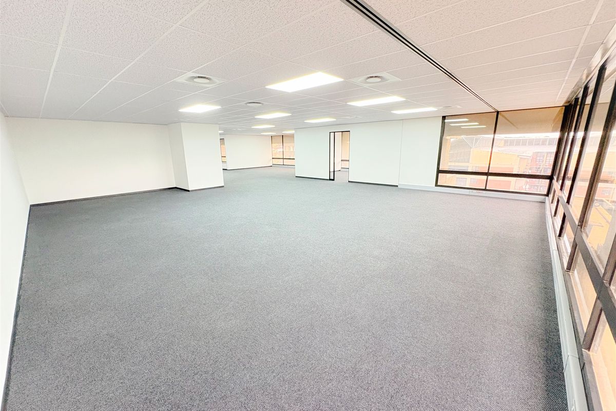 417m2 office space to let in auckland Park - Photo 5