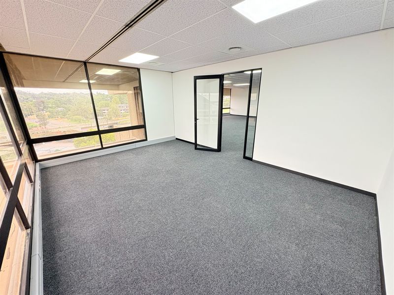 417m2 office space to let in auckland Park - Photo 4