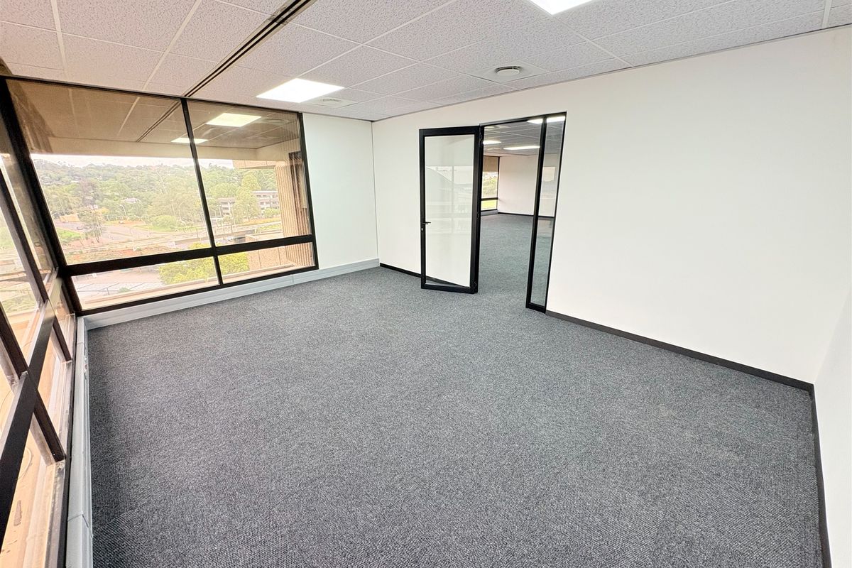417m2 office space to let in auckland Park - Photo 4