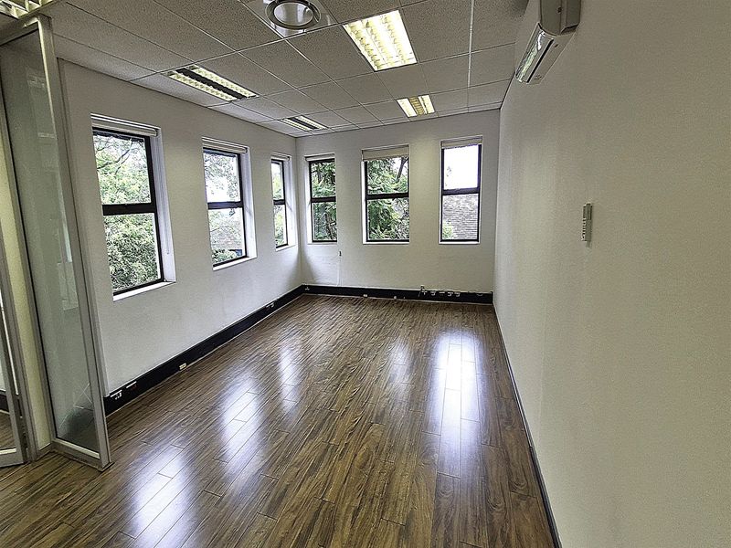 84,99m2 Offices to let in Dunkeld West - Photo 4