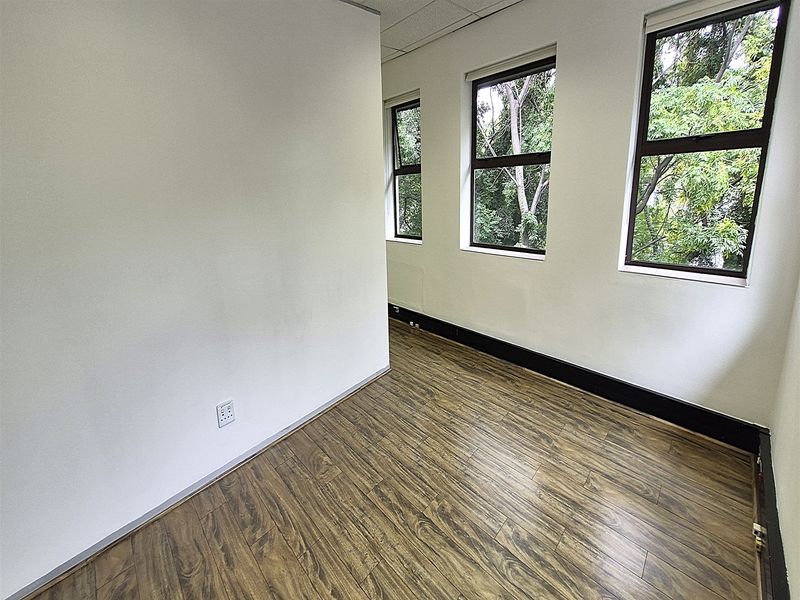 84,99m2 Offices to let in Dunkeld West - Photo 10