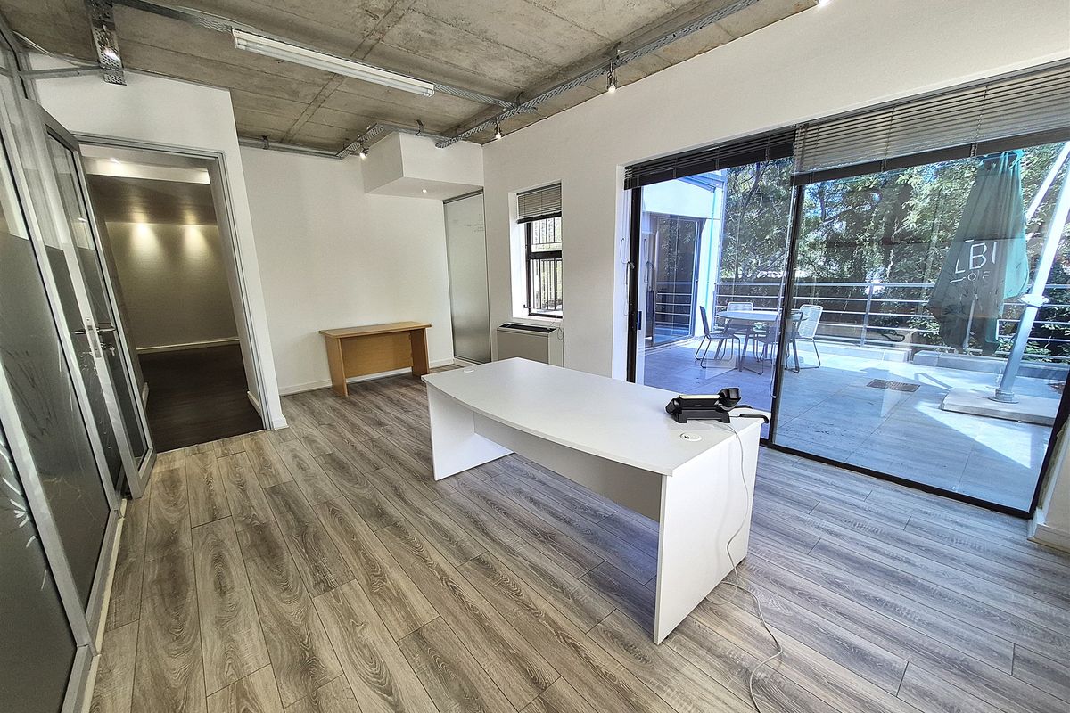 130,63m2 Offices to let in Dunkeld West - Photo 5