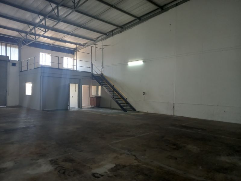 Compact, Clean & Convenient - Photo 10