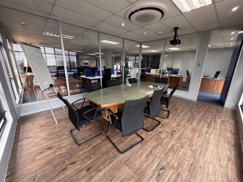 Prime Industrial Warehouse to Rent – Corporate Park North | 3,732m2 Industrial Facility - Photo 6