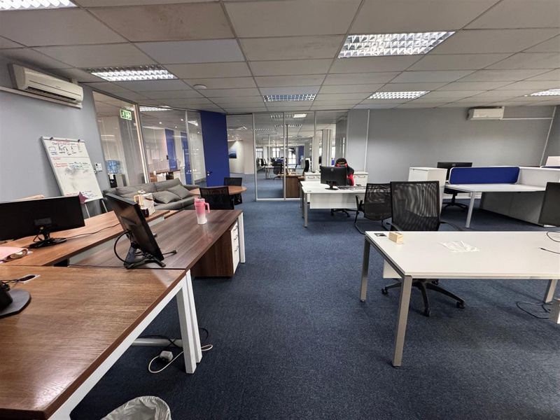 Prime Industrial Warehouse to Rent – Corporate Park North | 3,732m2 Industrial Facility - Photo 8