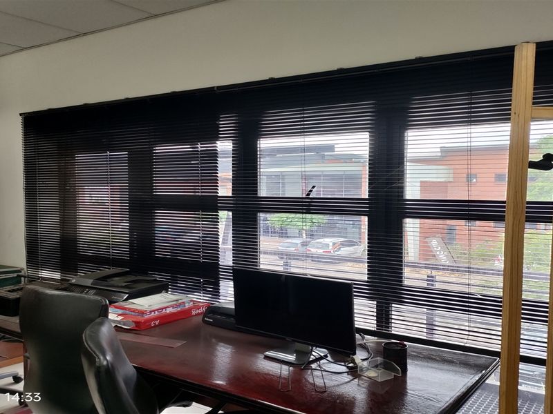 531m2  Warehouse  - FOR SALE at R5 310 000.00m plus vat - Photo 10