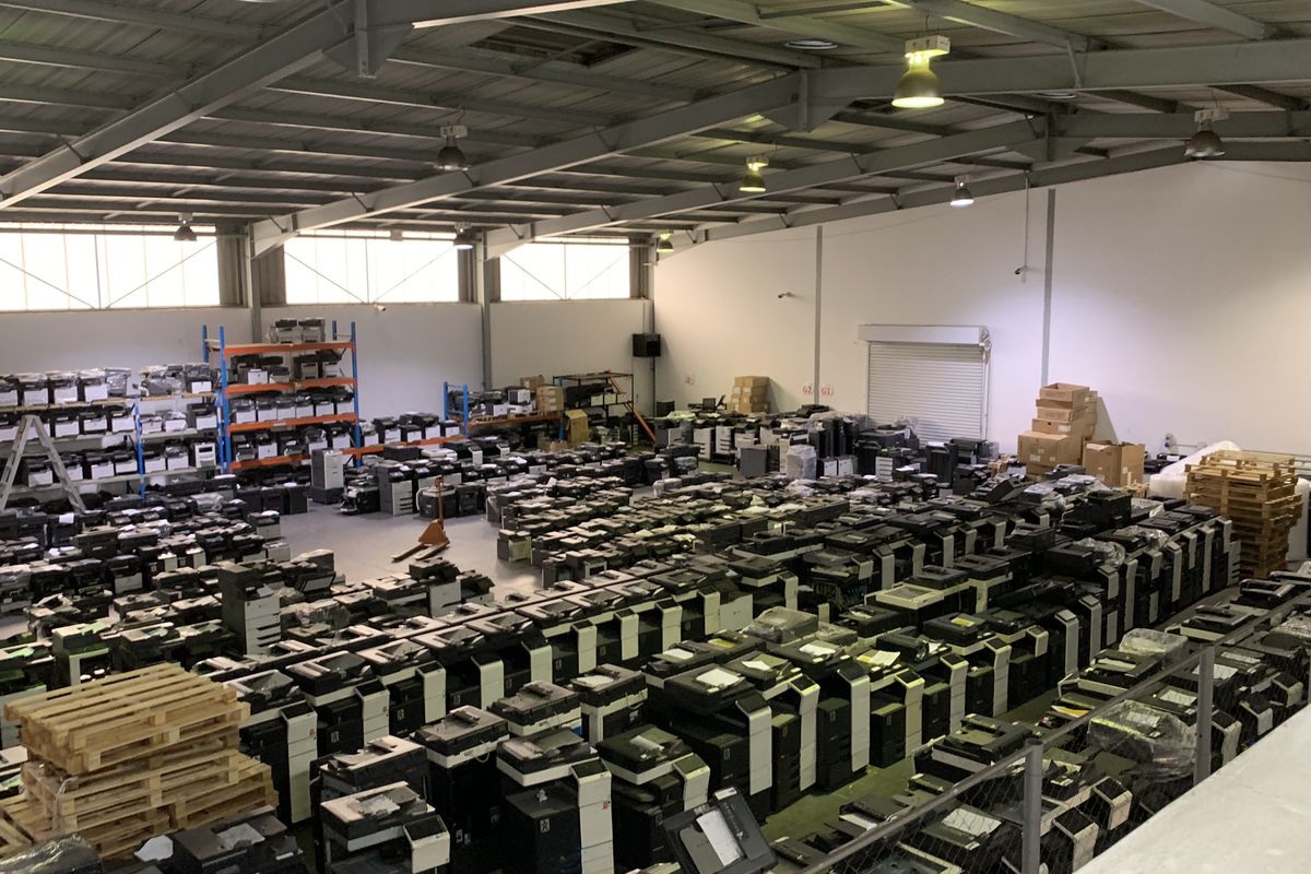 Warehouse to let in Paulshof - Photo 3