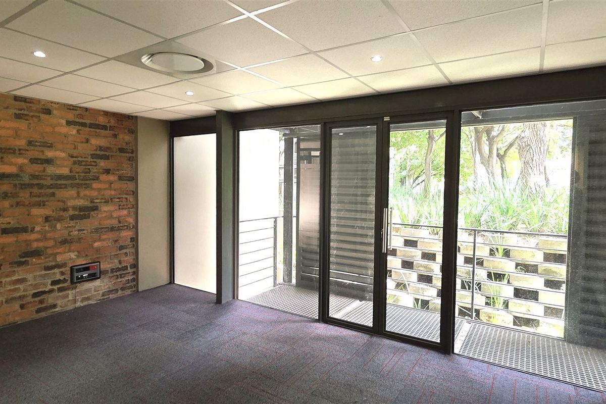 Ultra-Modern Office space to let in 4 Karen Street - Photo 3