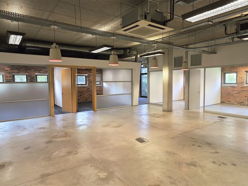 Ultra-Modern Office space to let in 4 Karen Street - Photo 5