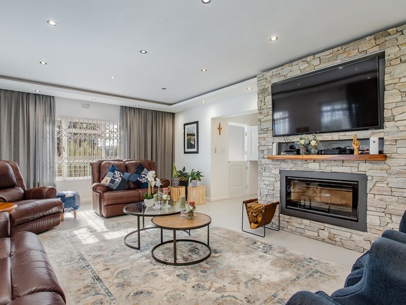 Mountain lifestyle farm for sale, Paarl - Photo 6