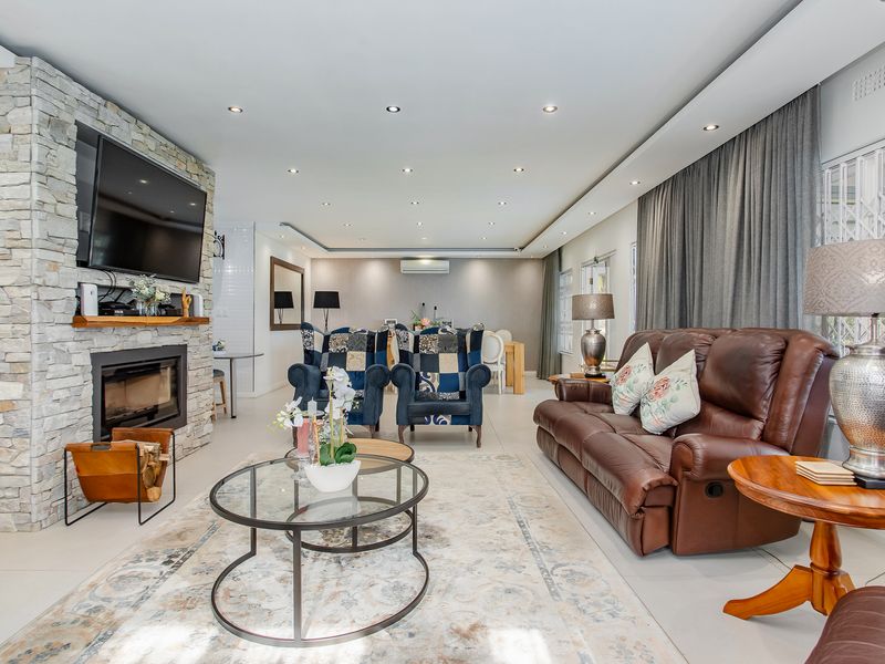 Mountain lifestyle farm for sale, Paarl - Photo 7