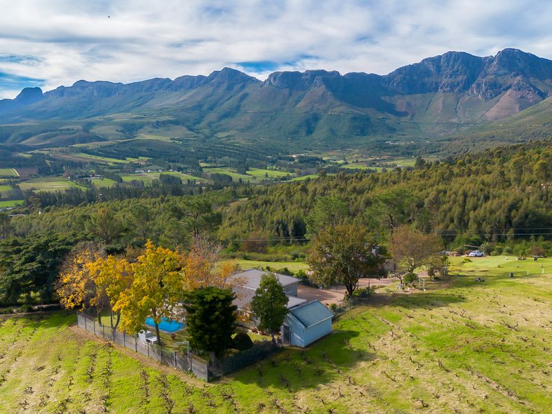 Mountain lifestyle farm for sale, Paarl - Photo 1