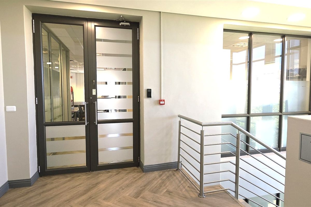 Modern Office space to let in Bryanston - Photo 2