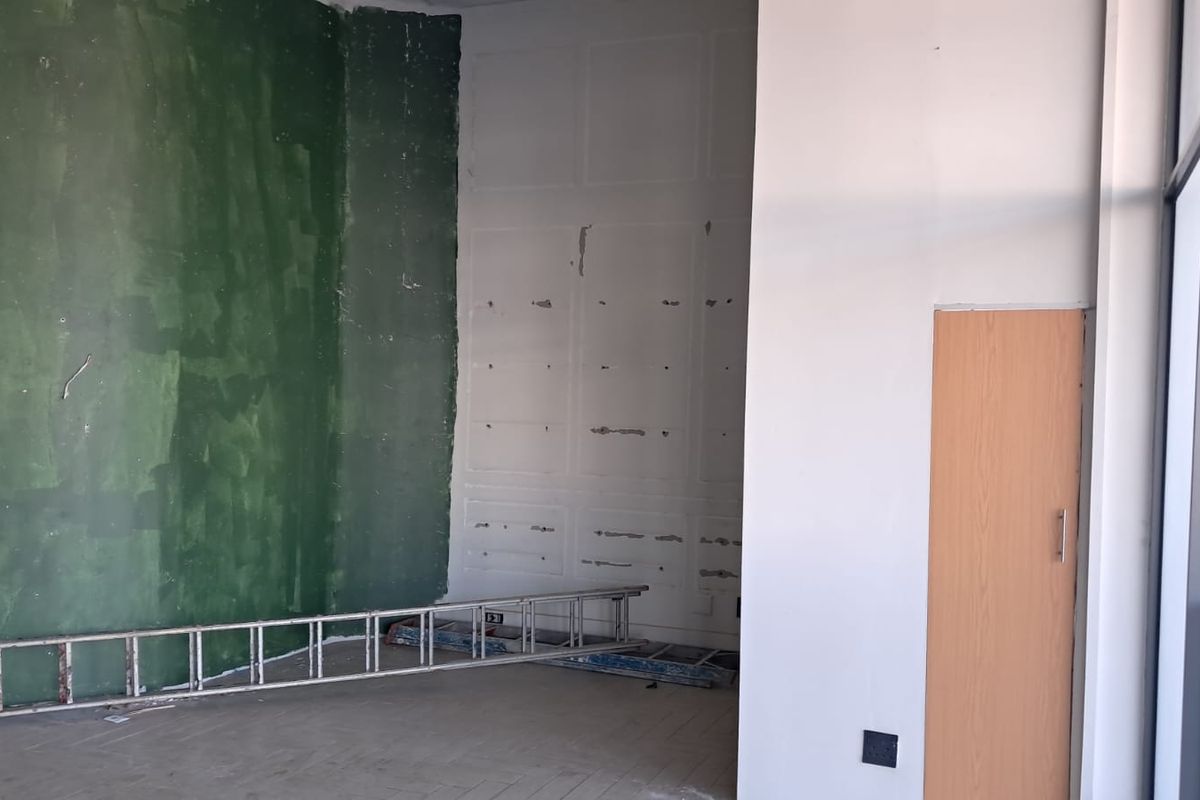 131m2 Warehouse and Office in Eco Park - Photo 4