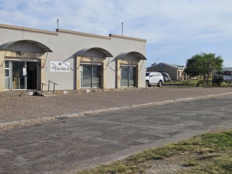 Prime Commercial Investment in a High-Demand Location - Photo 7