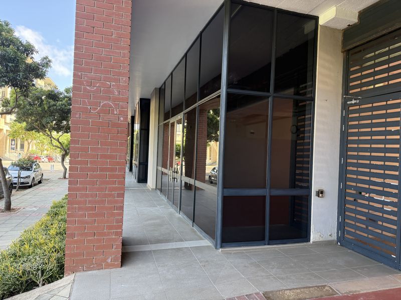 Prime ground Floor offices to lease - Photo 8