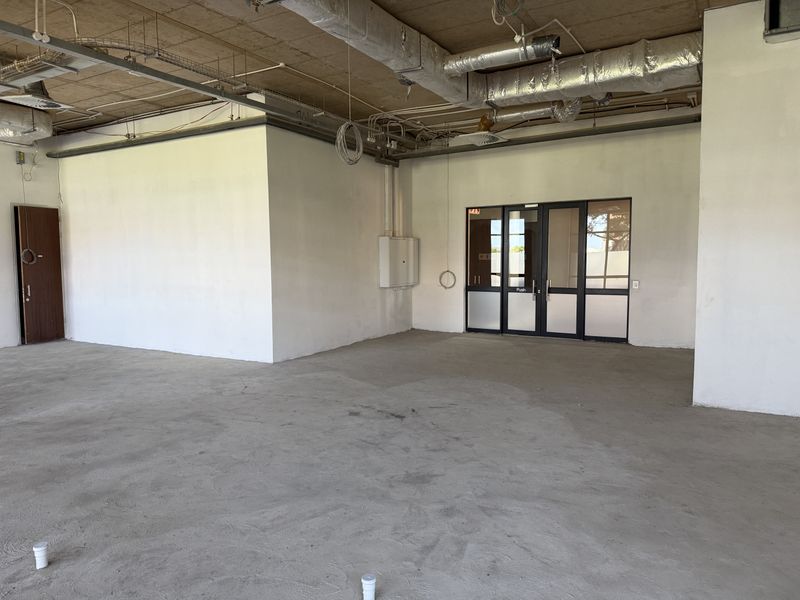 Prime ground Floor offices to lease - Photo 6