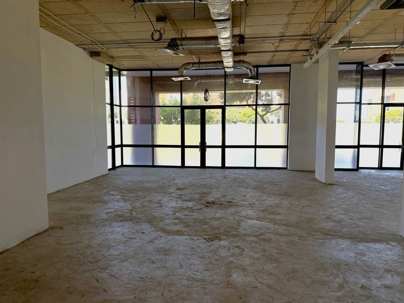 Prime ground Floor offices to lease - Photo 4