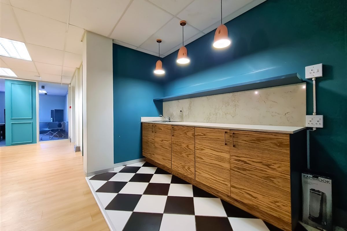 230m2 Sophisticated Office to Let in Fourways - Photo 5