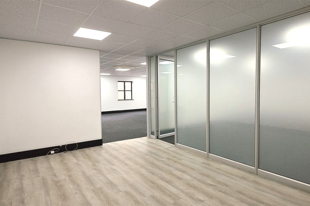 Office space to let in Simba Road - Photo 4