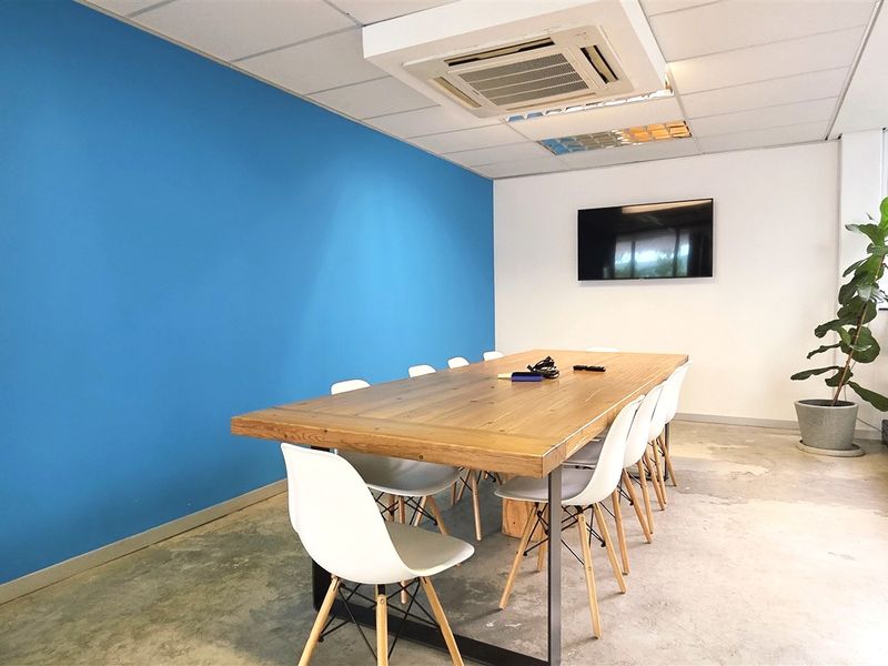 Modern offices to let in Rivonia Boulevard - Photo 4