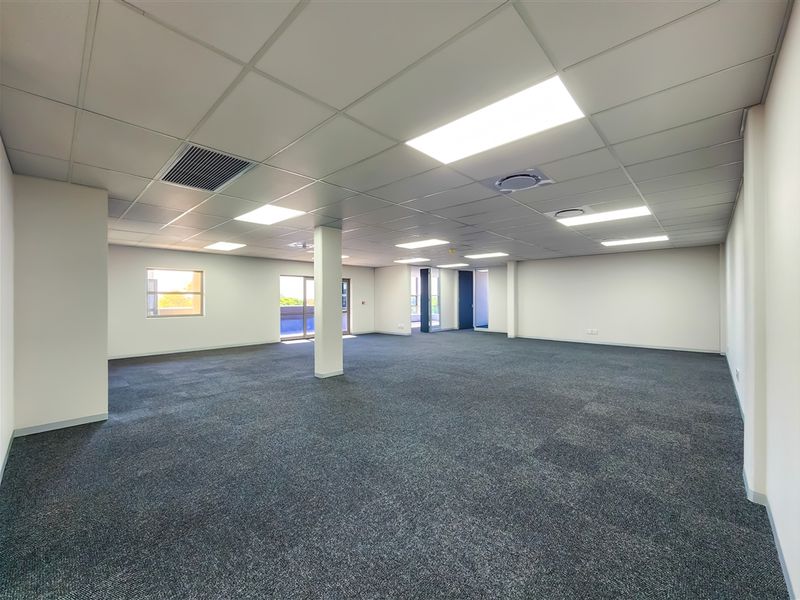 259m2 Office Ready for Immediate Occupation - Photo 7
