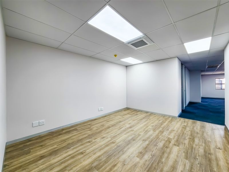 259m2 Office Ready for Immediate Occupation - Photo 6