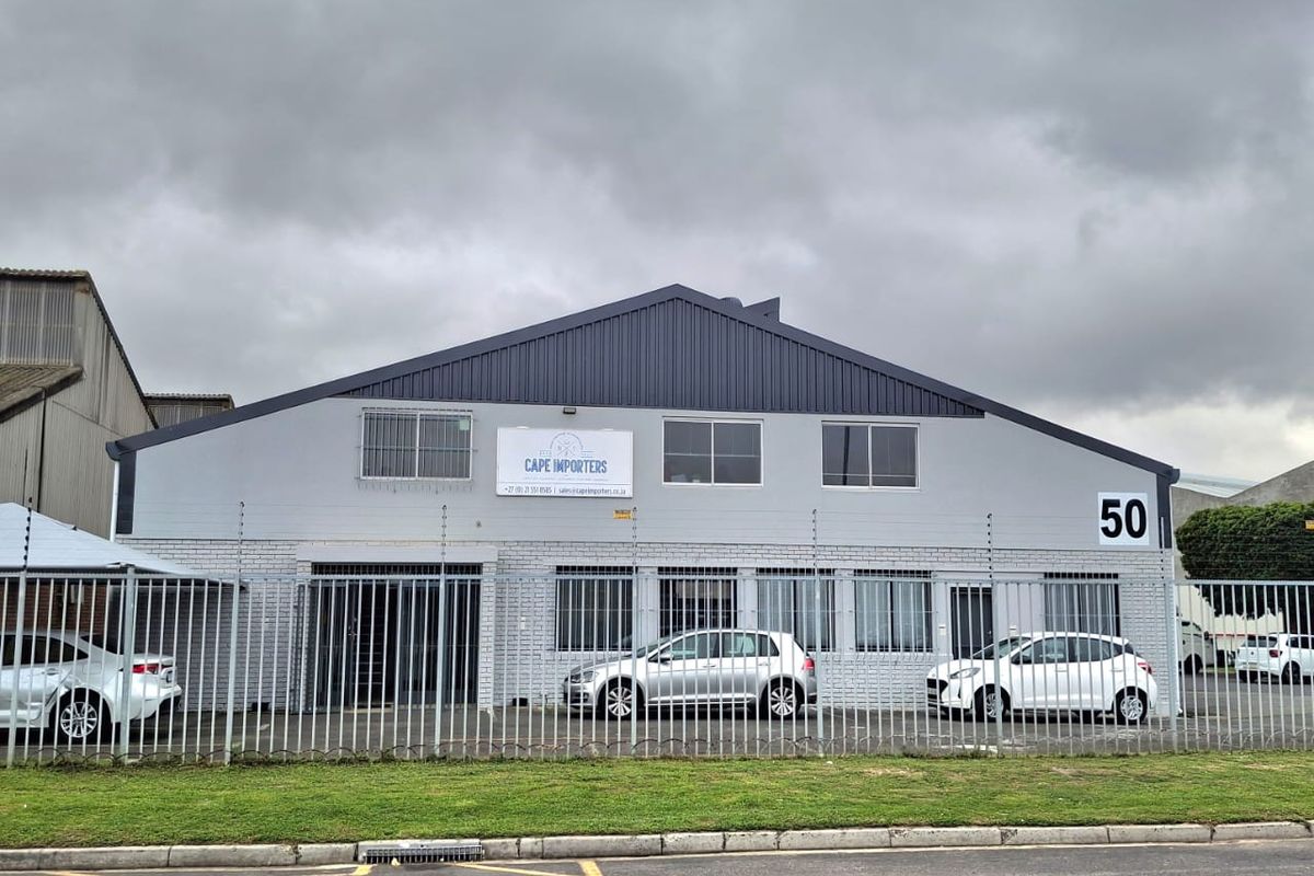 1740m2 Warehouse To Let in Montague Gardens - Photo 2