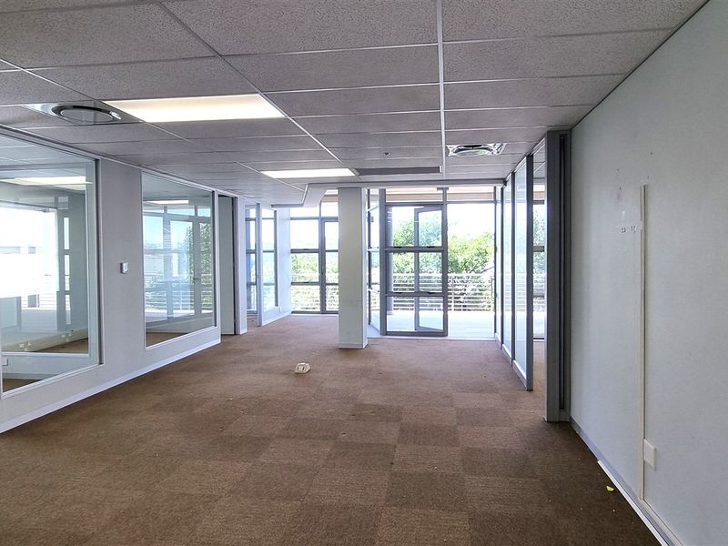 Office space For Sale in the SOLEIL building Lyme Park - Photo 7