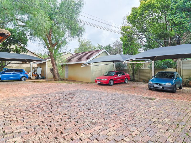 High-Exposure Office Space with Scenic Setting – Brackenhurst’s Best Business Buy! - Photo 9