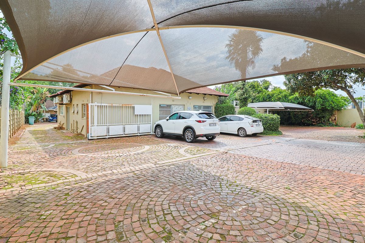 High-Exposure Office Space with Scenic Setting – Brackenhurst’s Best Business Buy! - Photo 2