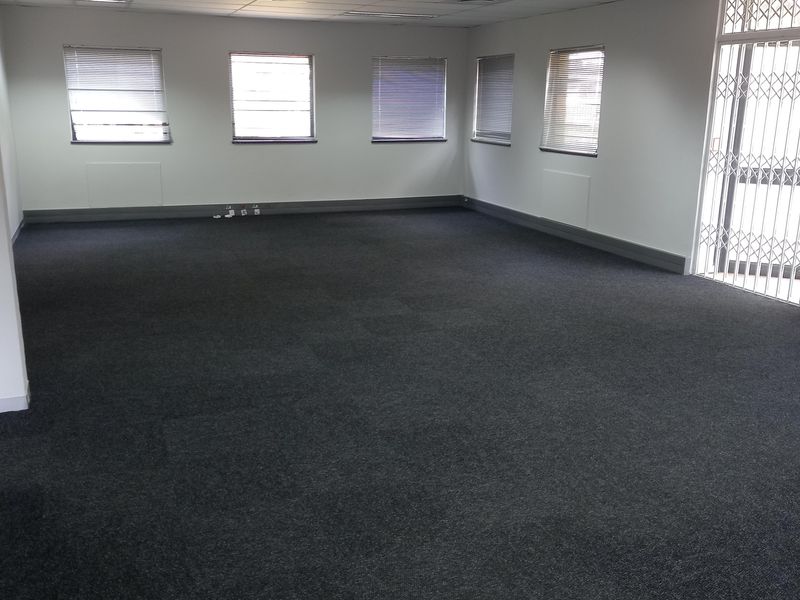 517m2 First Floor Office to Let – Central Office Park, Randjespark, Midrand - Photo 8