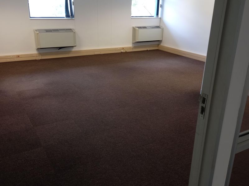 313m2 First Floor Office to Let – Central Office Park, Randjespark, Midrand - Photo 8