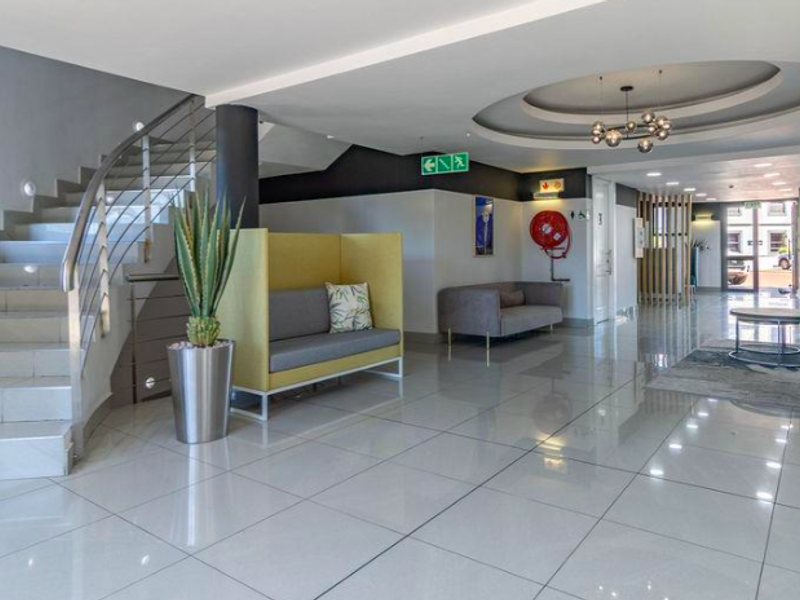 317m2 1st Floor Office Space To Let in Century City - Photo 4