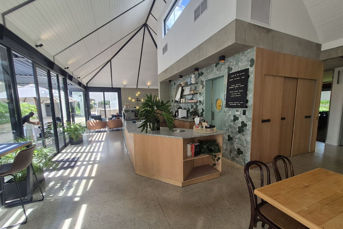 171,9m2 offices to let in Hyde Park, Johannesburg - Photo 2