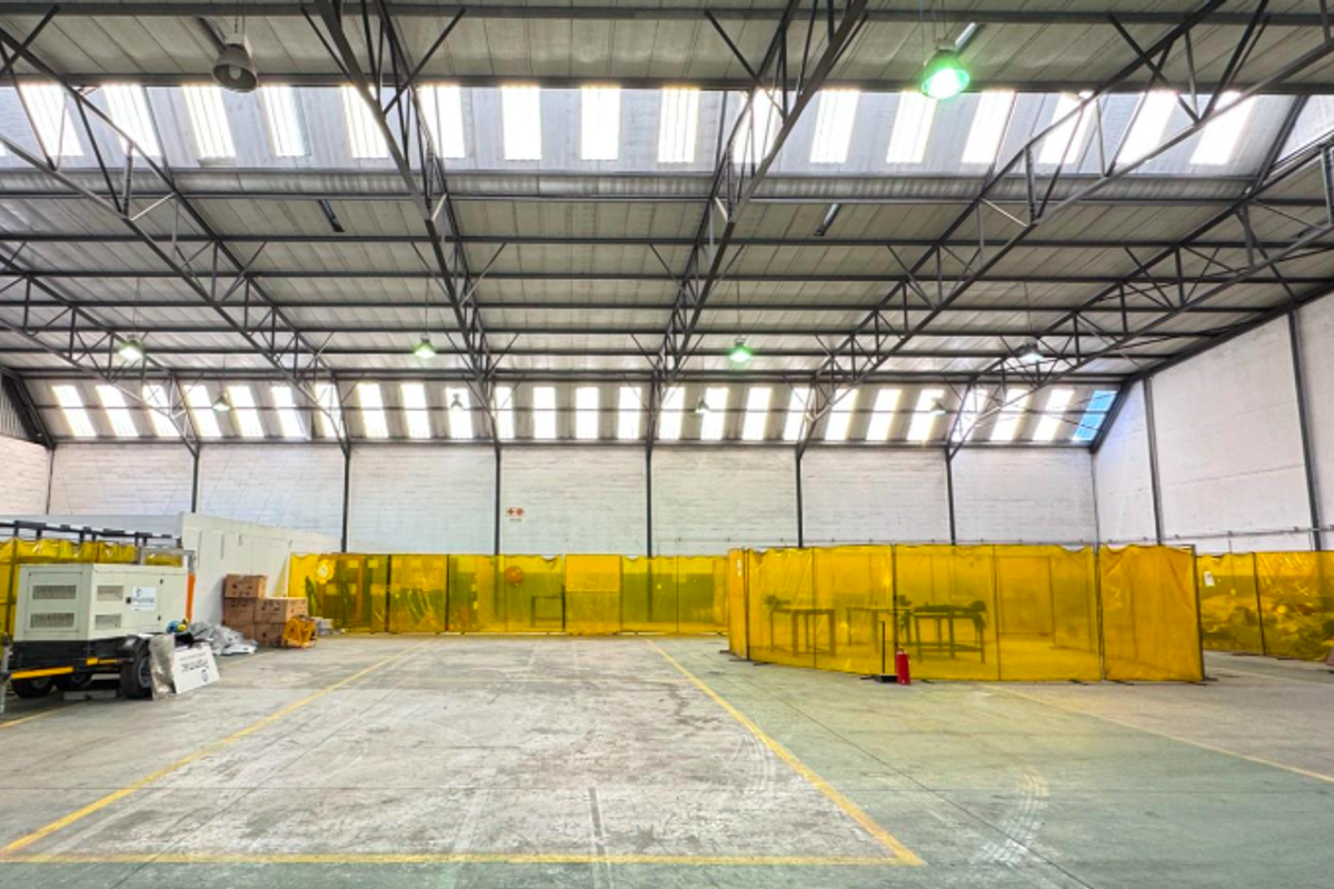 1040m2 Warehouse to Let in Killarney Gardens - Photo 5