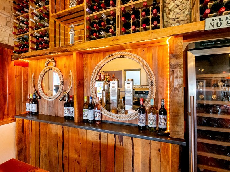 Distinctive 100-Seater Restaurant for Sale in Central Paternoster - Photo 10