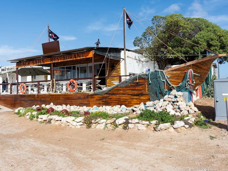 Distinctive 100-Seater Restaurant for Sale in Central Paternoster - Photo 3