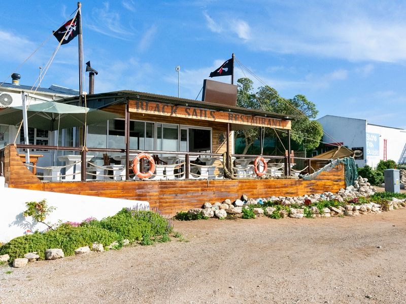 Distinctive 100-Seater Restaurant for Sale in Central Paternoster - Photo 4